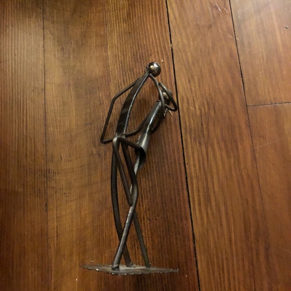 Dancing couple - Picture 7 of 7